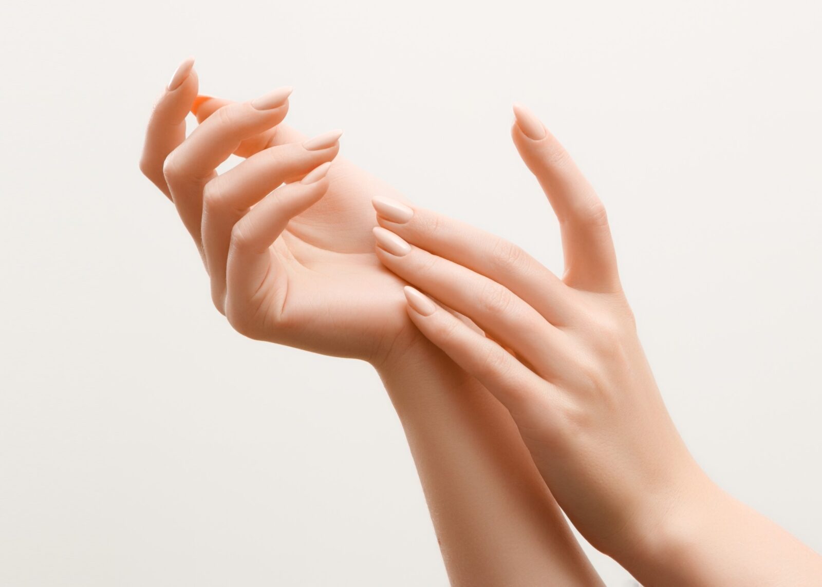 Омоложение рук